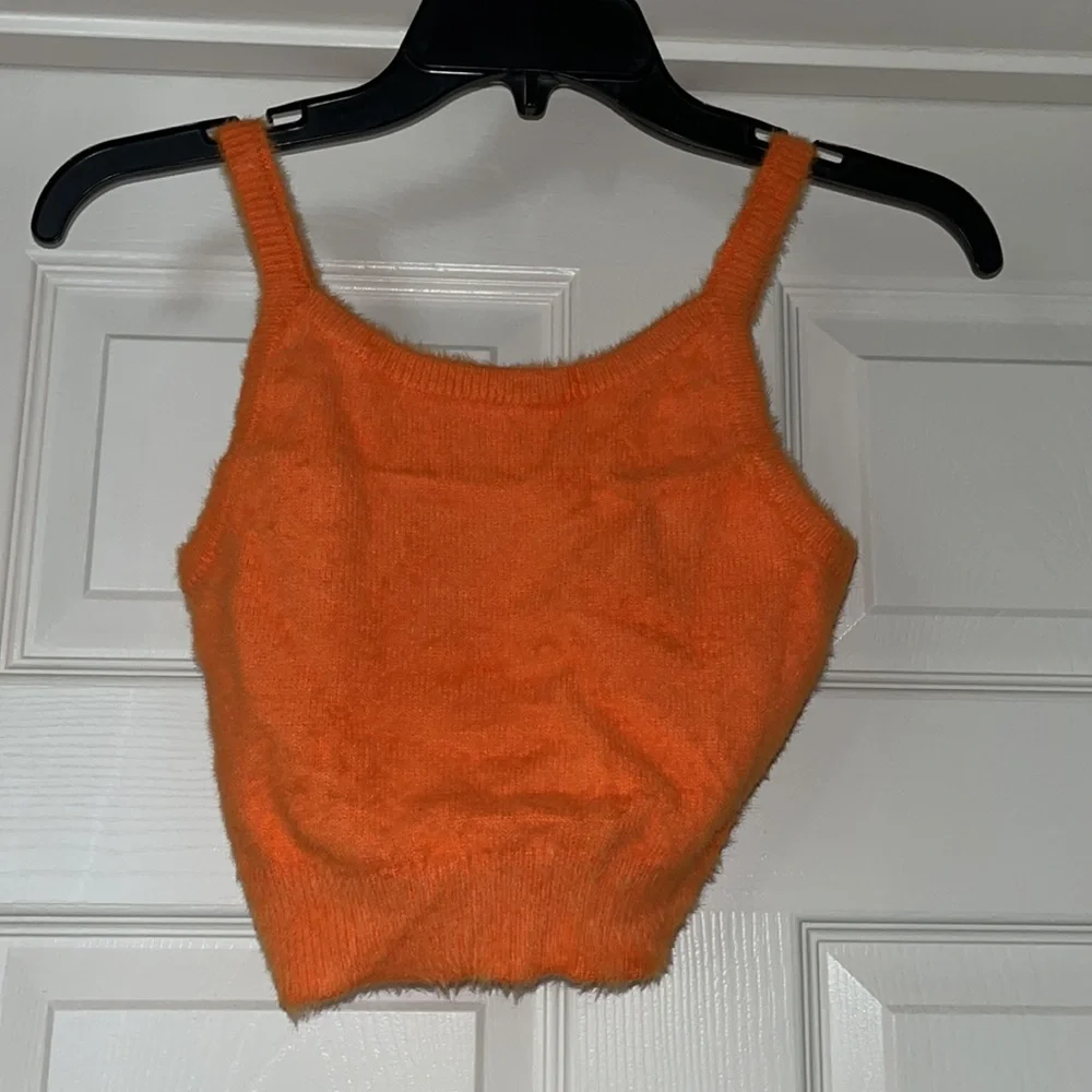 SOLD⭐️ NWT 2-Piece Set Knitted Sleeveless Crop Top and Mini Skirt Loungewear - Picture 10 of 16